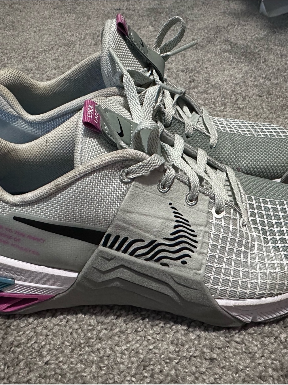 Nike Metcon Women’s Grey Training Sneakers with Pink Accents
